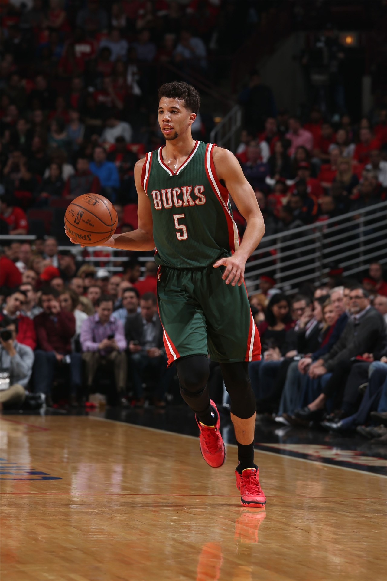 亚博体育平台-广东宏远队长鼓劲备战NBA季后赛风云突变马赛今晨内部沟通，密尔沃基雄鹿围绕NBA季后赛战术微调直接炸裂的简单介绍